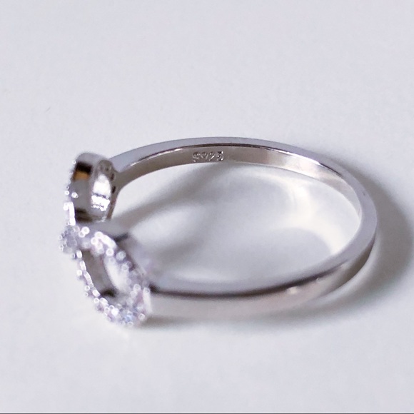 Silver infinity ring - Picture 2 of 3